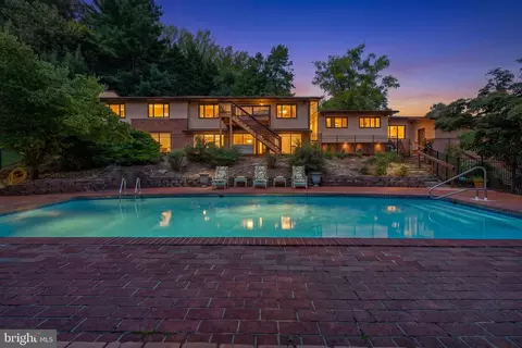 17 Ivy Hill Ct, Cockeysville, MD 21030