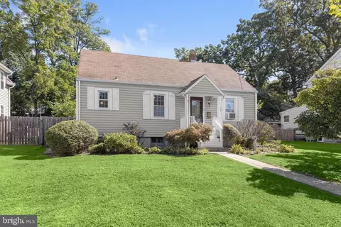 159 Sanford Ave, Catonsville, MD 21228