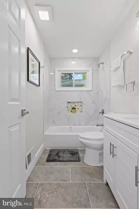 Bath - 3807 Byfield Rd, Baltimore, MD 21207 photo 1 of 4