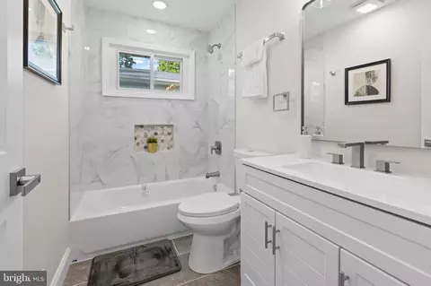 Bath - 3807 Byfield Rd, Baltimore, MD 21207 photo 2 of 4