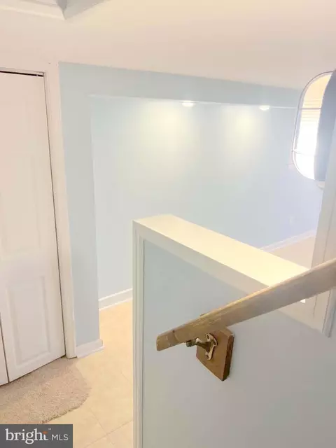 Entry Way - 35 Murdock Rd, Baltimore, MD 21212 photo 7 of 7