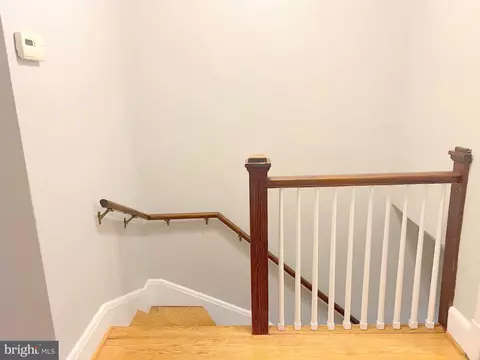 Entry Way - 35 Murdock Rd, Baltimore, MD 21212 photo 6 of 7