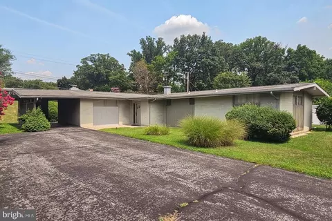 3408 Manor Hill Rd, Baltimore, MD 21208
