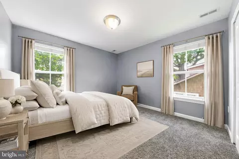 Bedroom - 1313 Poplar Ave, Arbutus, MD 21227 photo 9 of 11