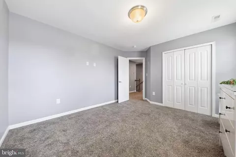 Entry Way - 1313 Poplar Ave, Arbutus, MD 21227 photo 12 of 14