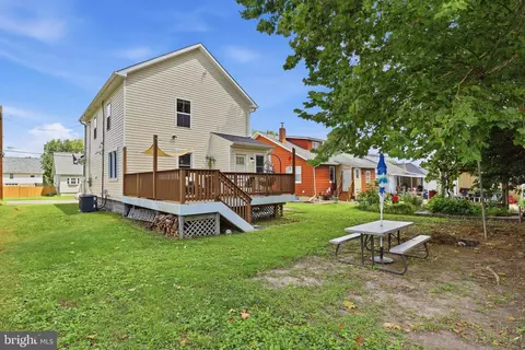 Exterior - 1313 Poplar Ave, Arbutus, MD 21227 photo 5 of 10