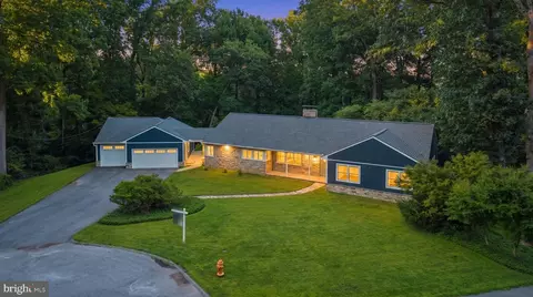 21 Worthington Hill Dr, Reisterstown, MD 21136