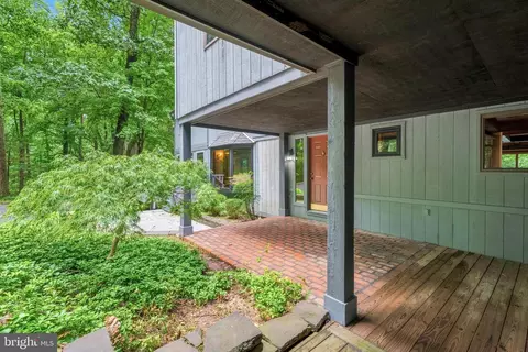 Exterior - 13536 Fork Rd, Baldwin, MD 21013 photo 10 of 19
