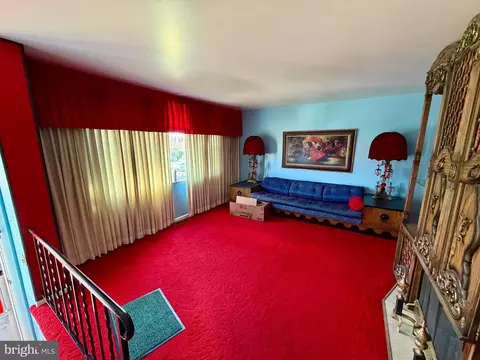 Living - 959 Regina Dr, Halethorpe, MD 21227 photo 1 of 1