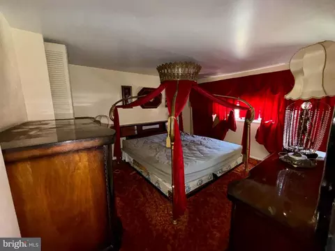 Bedroom - 959 Regina Dr, Halethorpe, MD 21227 photo 1 of 2