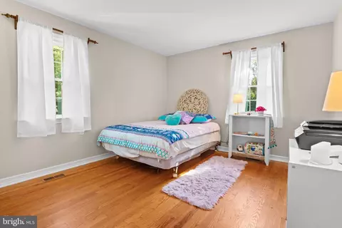 Bedroom - 13613 Alliston Dr, Baldwin, MD 21013 photo 3 of 13
