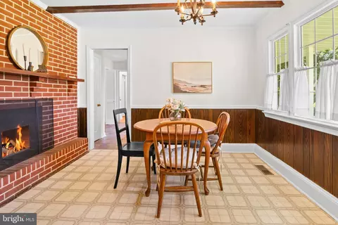 Dining - 13613 Alliston Dr, Baldwin, MD 21013 photo 4 of 8