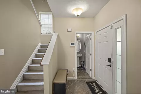 Entry Way - 707 Macdill Rd, Middle River, MD 21220 photo 2 of 13