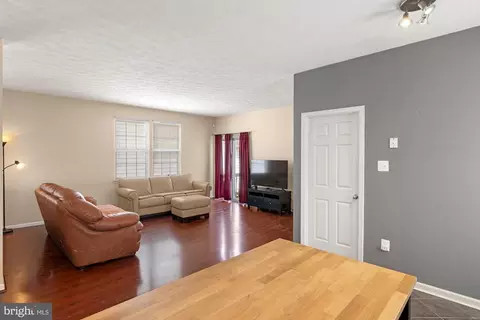 Living - 707 Macdill Rd, Middle River, MD 21220 photo 1 of 2