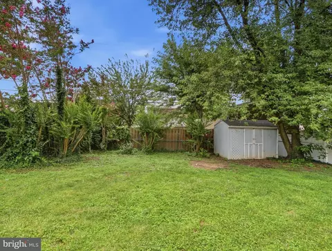 Exterior - 1225 Poplar Ave, Halethorpe, MD 21227 photo 3 of 5