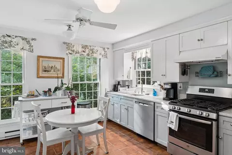 Kitchen - 4323 Mount Zion Rd, Upperco, MD 21155 photo 1 of 3