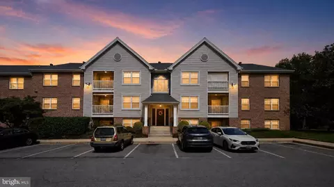 1 Rumford Dr #101, Catonsville, MD 21228