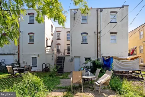 Exterior - 540 46th St, Baltimore, MD 21224 photo 7 of 9