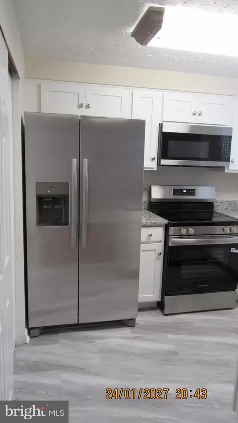 Kitchen - 4028 Rustico Rd, Middle River, MD 21220 photo 2 of 3