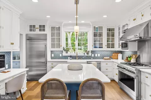 Kitchen - 1506 Phoenix Rd W, Phoenix, MD 21131 photo 2 of 7