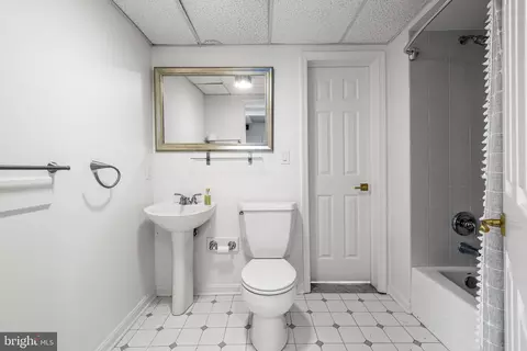 Bath - 1506 Phoenix Rd W, Phoenix, MD 21131 photo 11 of 11