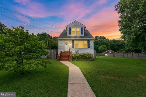 8627 Quentin Ave, Parkville, MD 21234