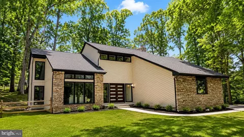11117 Hidden Trail Dr, Owings Mills, MD 21117