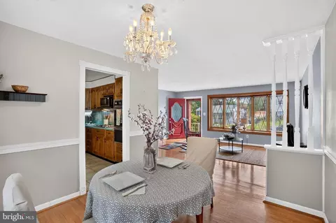 Dining - 5126 Mcfaul Rd, Baltimore, MD 21206 photo 2 of 2