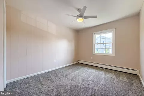 Bedroom - 2414 Estelle Ave, Sparrows Point, MD 21219 photo 3 of 4