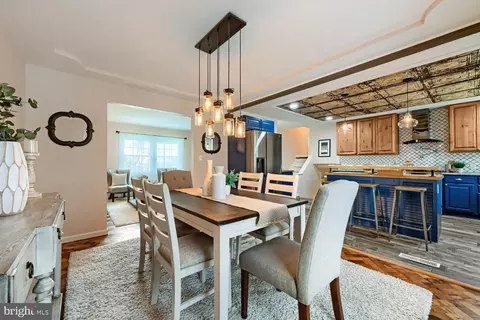 Dining - 2414 Estelle Ave, Sparrows Point, MD 21219 photo 2 of 2