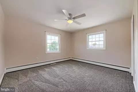Bedroom - 2414 Estelle Ave, Sparrows Point, MD 21219 photo 4 of 4