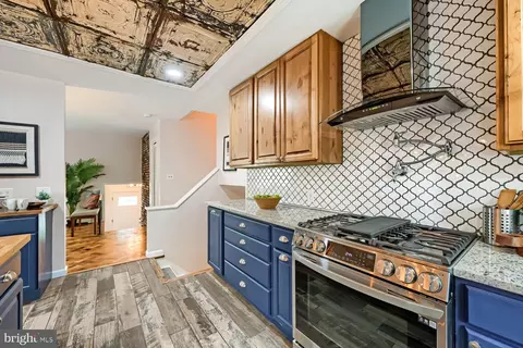 Kitchen - 2414 Estelle Ave, Sparrows Point, MD 21219 photo 5 of 6