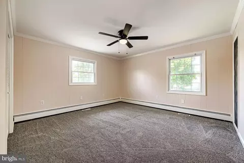 Bedroom - 2414 Estelle Ave, Sparrows Point, MD 21219 photo 2 of 4