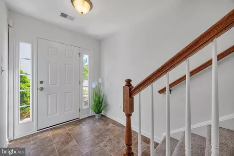 Entry Way - 7694 Town View Dr, Baltimore, MD 21222 photo 1 of 3