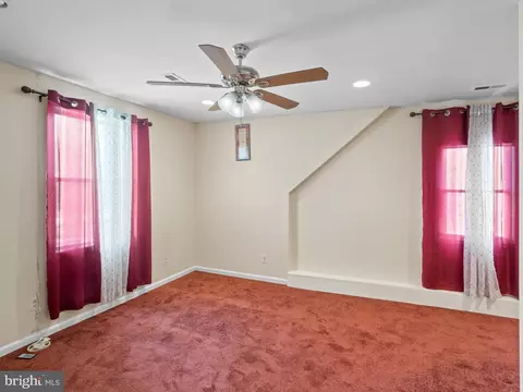 Bedroom - 8211 Northview Rd, Dundalk, MD 21222 photo 6 of 9