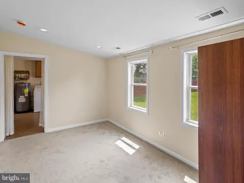 Bedroom - 8211 Northview Rd, Dundalk, MD 21222 photo 1 of 9
