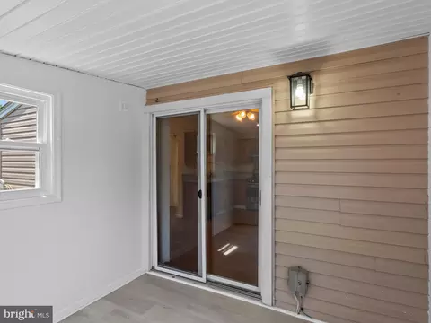 Exterior - 8211 Northview Rd, Dundalk, MD 21222 photo 3 of 7