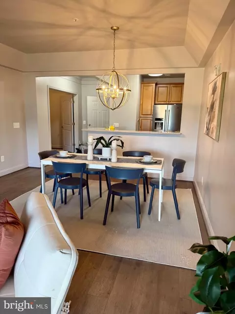 Dining - 7701 Travertine Dr #401, Baltimore, MD 21209 photo 3 of 3