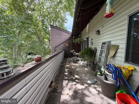 Exterior - 1811 Snow Meadow Ln #301, Baltimore, MD 21209 photo 2 of 2