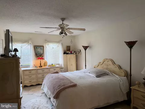 Bedroom - 1811 Snow Meadow Ln #301, Baltimore, MD 21209 photo 1 of 2