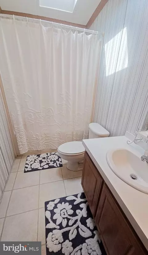3304 Iris Ln, Middle River, MD 21220 photo 24
