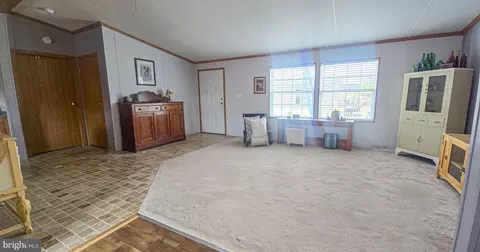 3304 Iris Ln, Middle River, MD 21220 photo 11