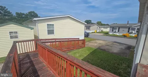 3304 Iris Ln, Middle River, MD 21220 photo 31