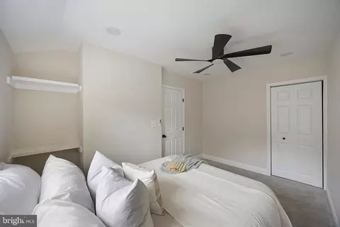 Bedroom - 8048 Kavanagh Rd, Dundalk, MD 21222 photo 4 of 8