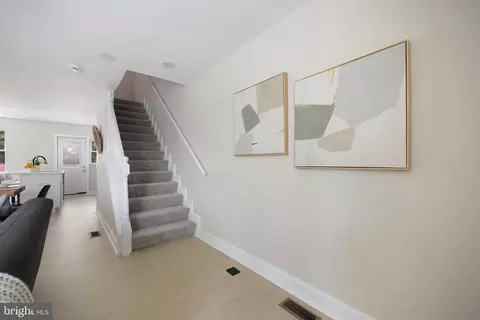 Entry Way - 8048 Kavanagh Rd, Dundalk, MD 21222 photo 4 of 4