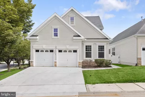 3 Dinaden Cir #3, Pikesville, MD 21208