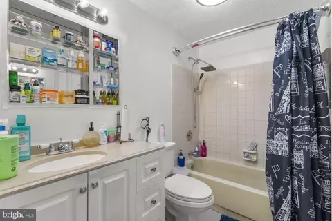 Bath - 60 Triple Crown Ct, Windsor Mill, MD 21244 photo 1 of 1