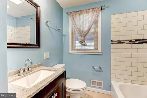 Bath - 3731 Sylvan Dr, Baltimore, MD 21207 photo 1 of 4