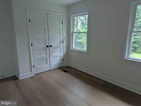 Bedroom - 14004 Manor Rd, Phoenix, MD 21131 photo 3 of 4