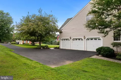 Exterior - 14835 Hunting Way, Phoenix, MD 21131 photo 4 of 16